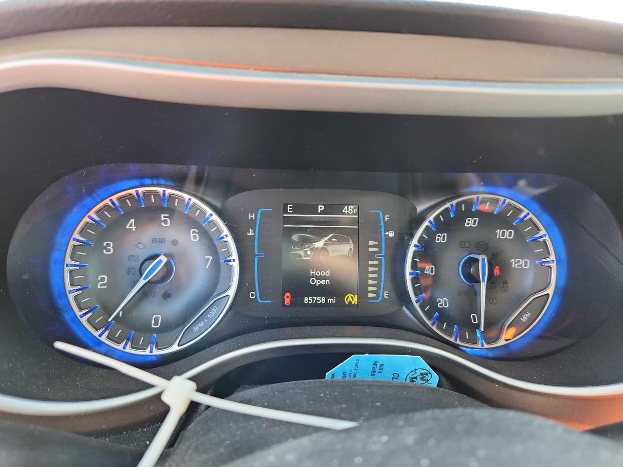 2017 Chrysler Pacifica Touring L VIN: 2C4RC1BG3HR785999 Lot: 87429955