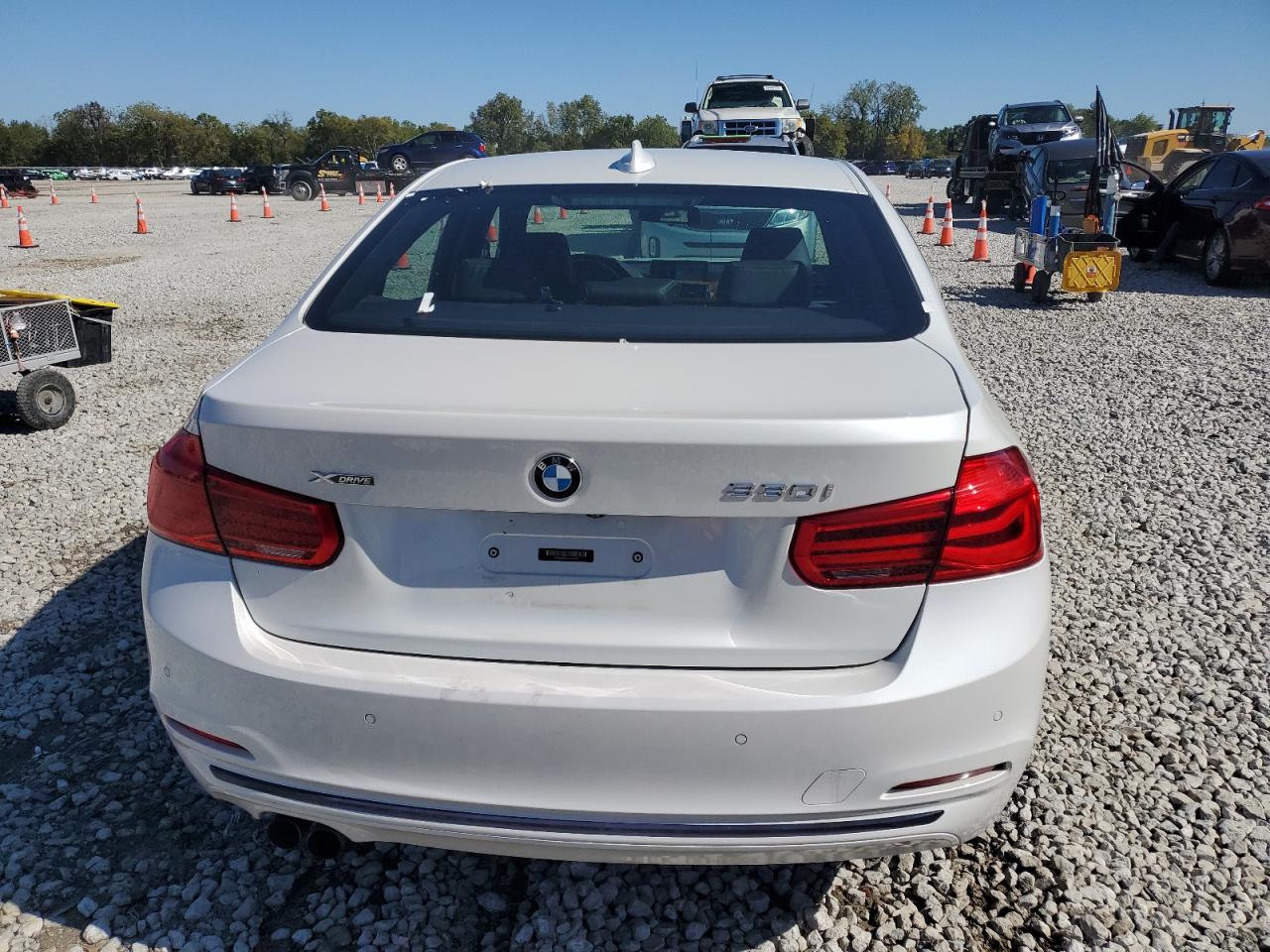 2018 BMW 330 Xi VIN: WBA8D9C54JEM32000 Lot: 85839215