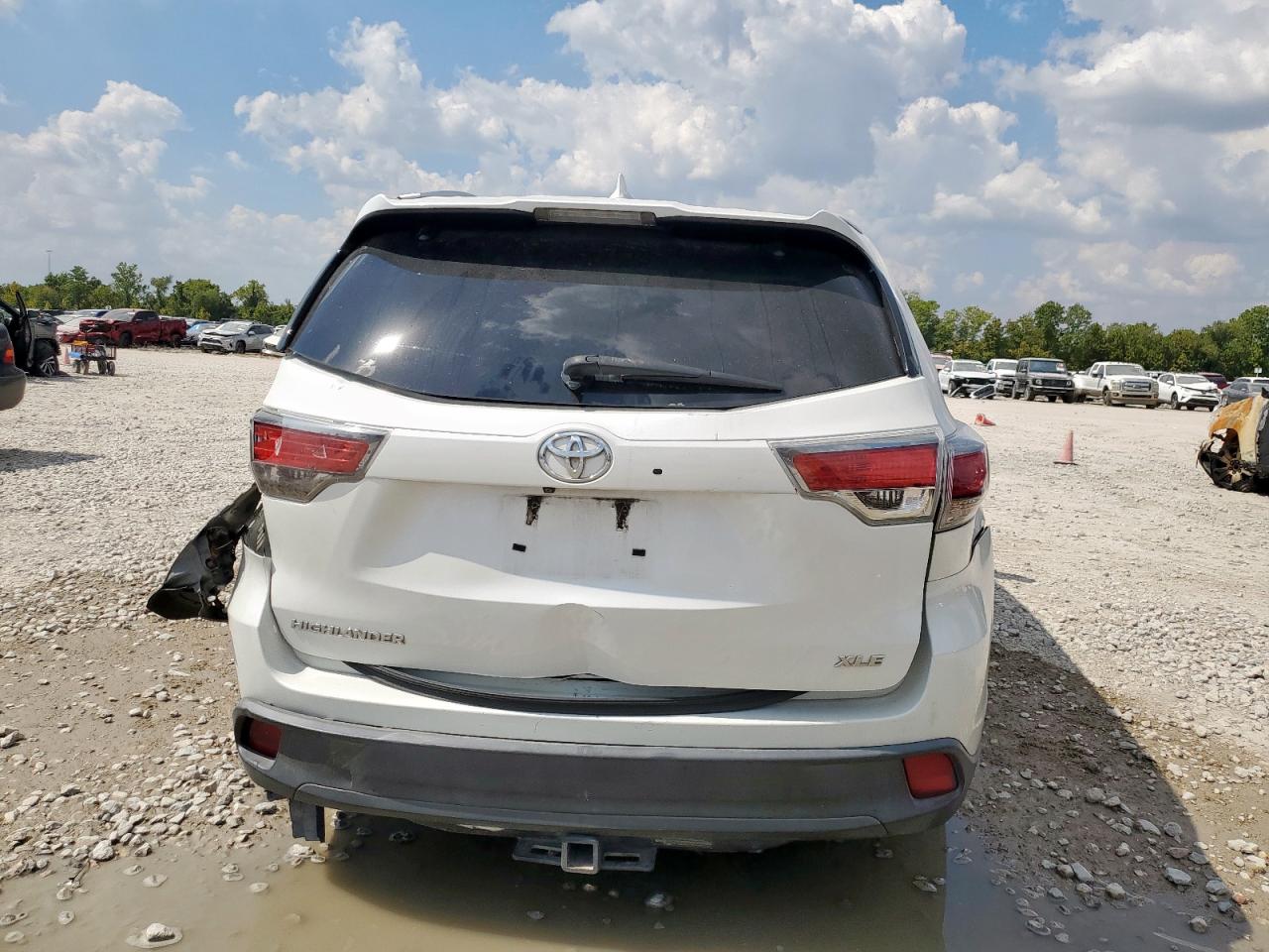 2016 Toyota Highlander Xle VIN: 5TDKKRFHXGS167431 Lot: 85179265