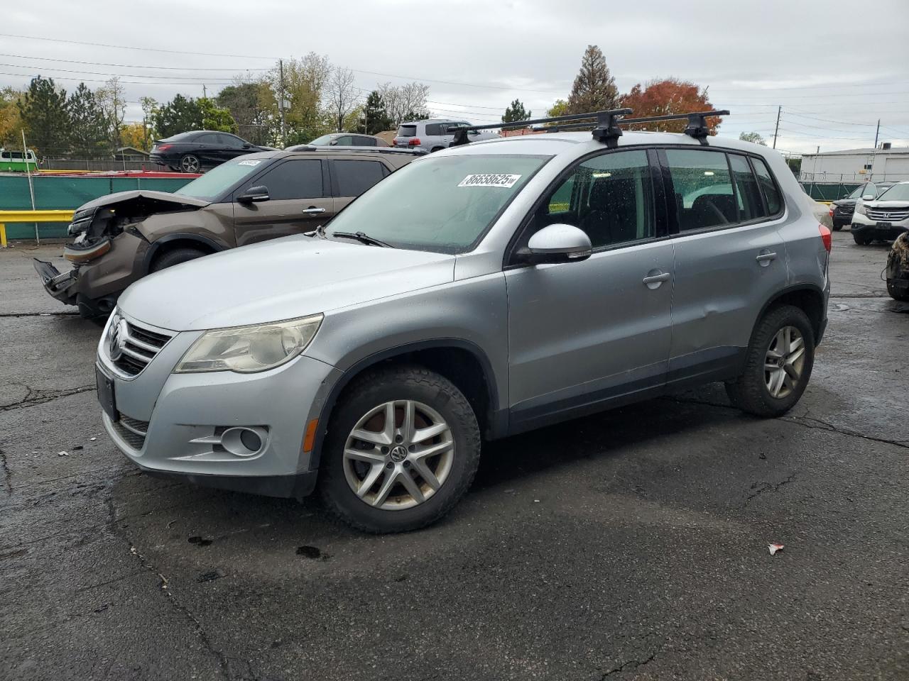 2011 Volkswagen Tiguan S