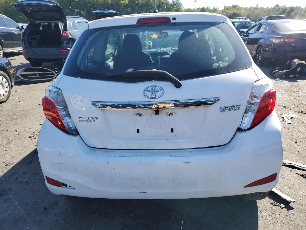 2014 Toyota Yaris VIN: VNKJTUD38EA005527 Lot: 84270645