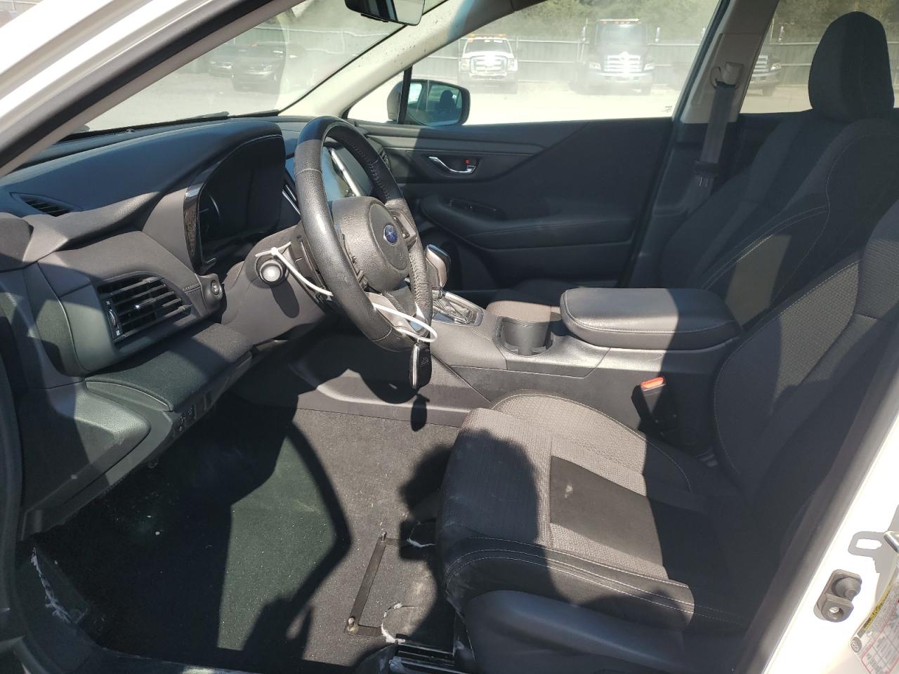 2020 Subaru Outback Premium VIN: 4S4BTACC2L3235378 Lot: 82398395