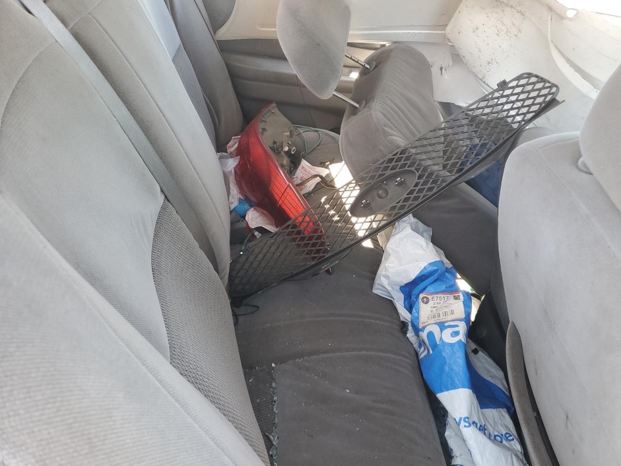 2005 Ford Taurus Se VIN: 1FAFP53U05A186082 Lot: 82554775