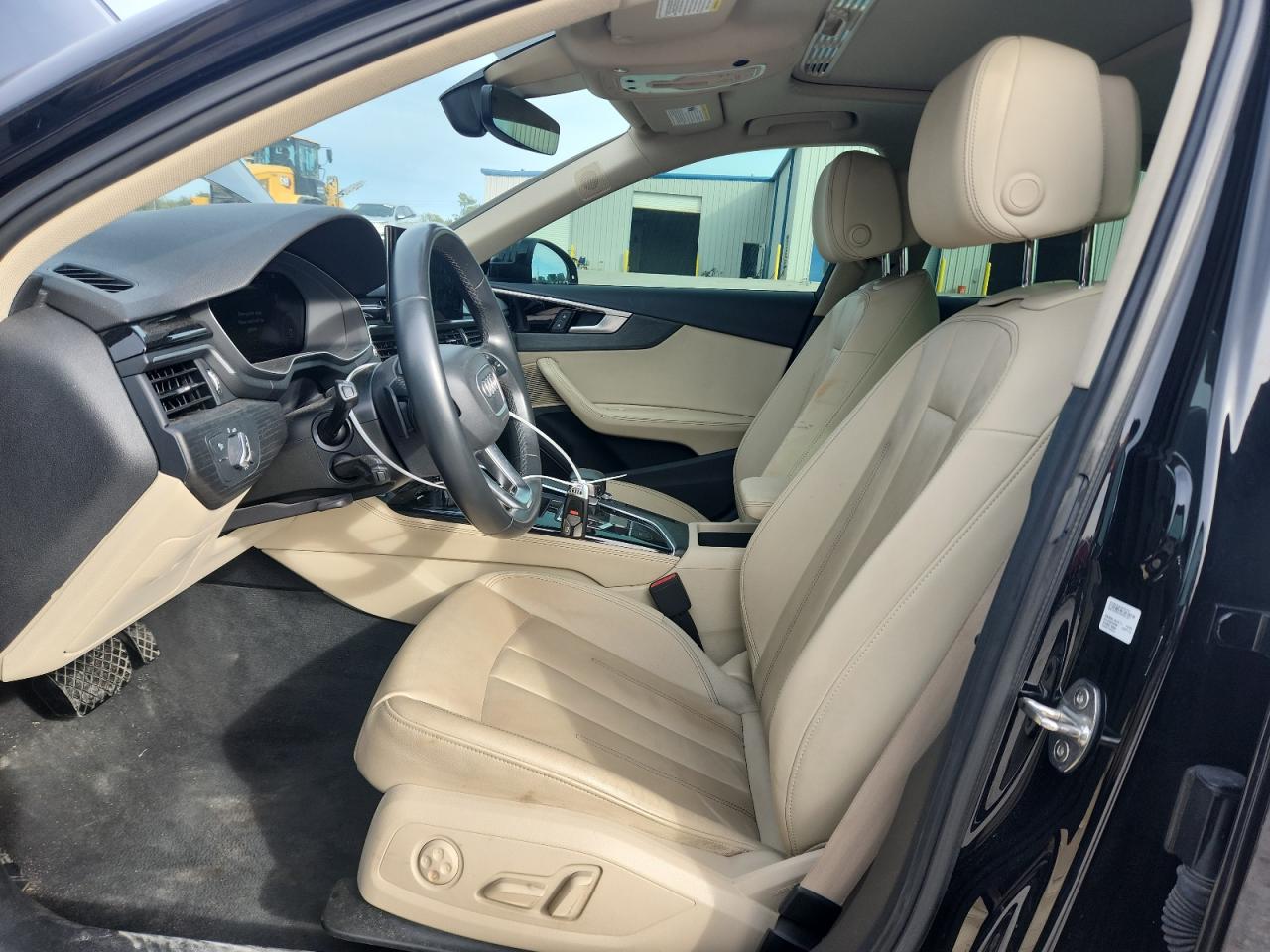 2022 Audi A4 Premium Plus 40 VIN: WAUBBAF47NN009725 Lot: 90346385