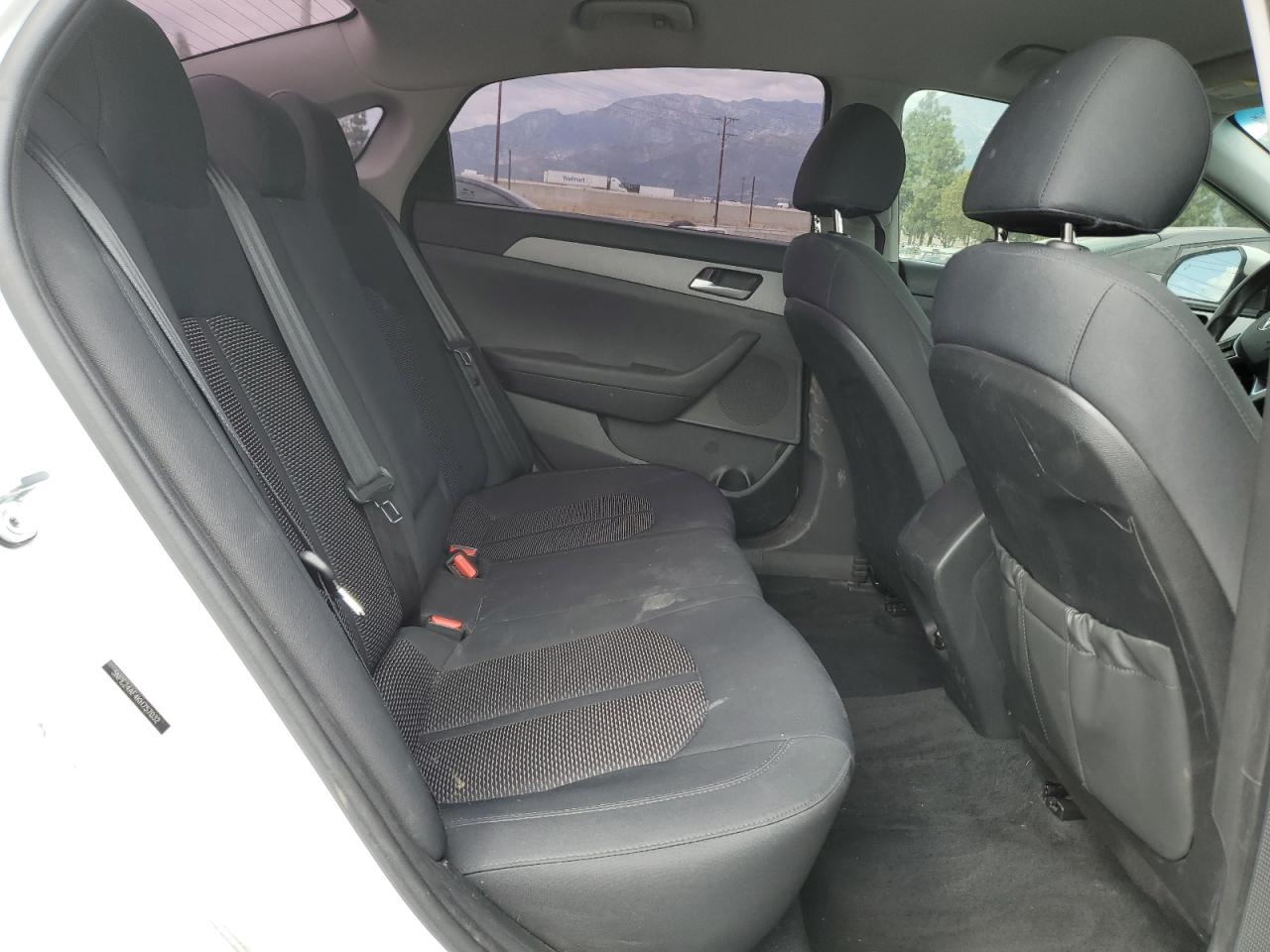 2019 Hyundai Sonata Se VIN: 5NPE24AF4KH757032 Lot: 82391505