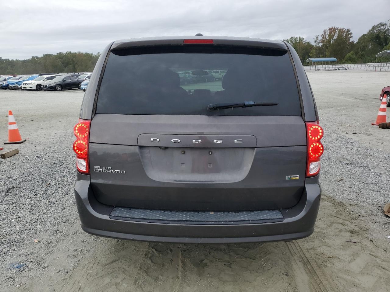 2018 Dodge Grand Caravan Se VIN: 2C4RDGBG8JR198929 Lot: 69957565