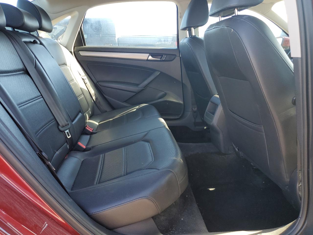 2015 Volkswagen Passat S VIN: 1VWAT7A34FC075849 Lot: 72037735