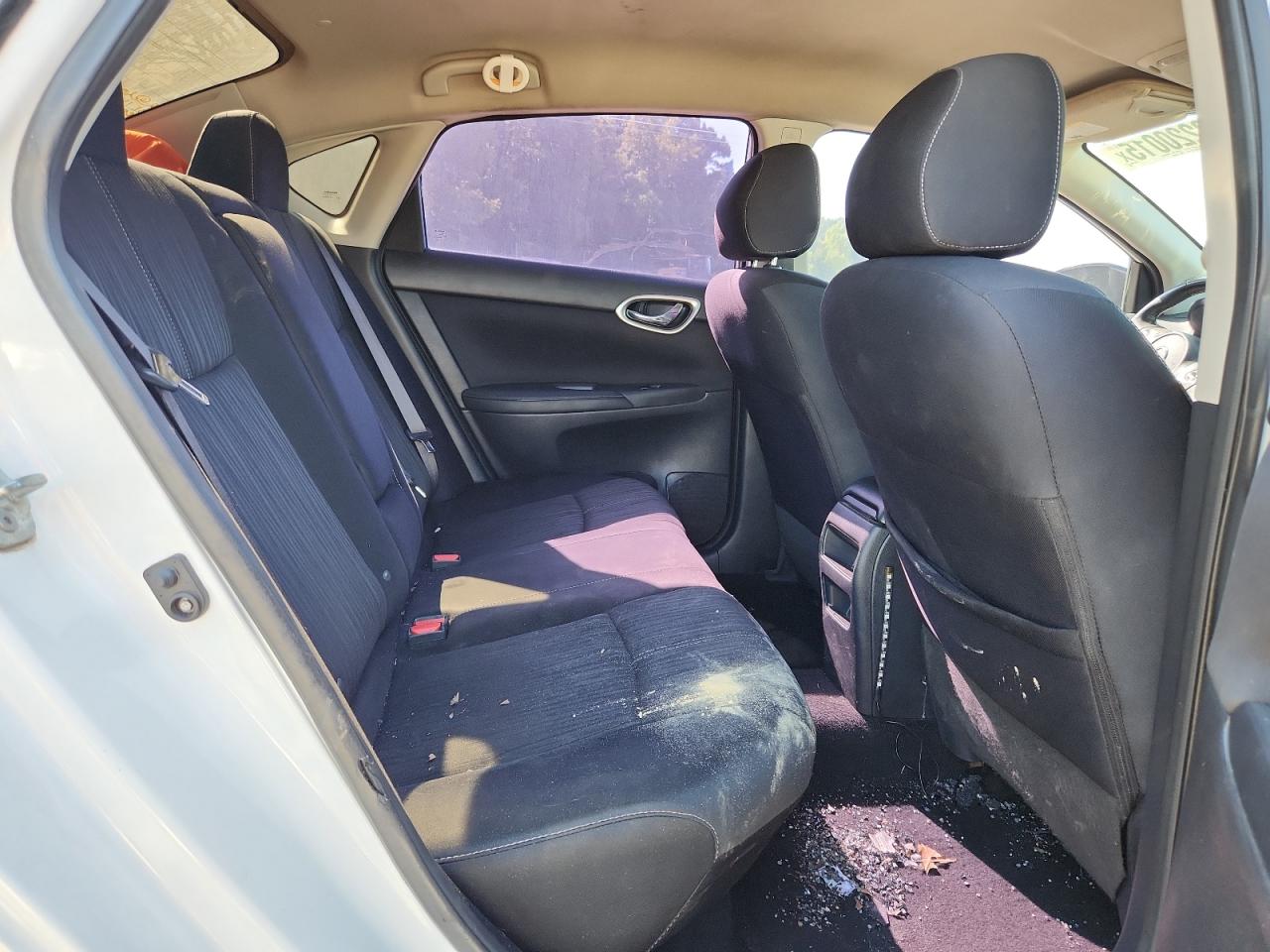 2017 Nissan Sentra S VIN: 3N1AB7AP4HY217493 Lot: 82220015