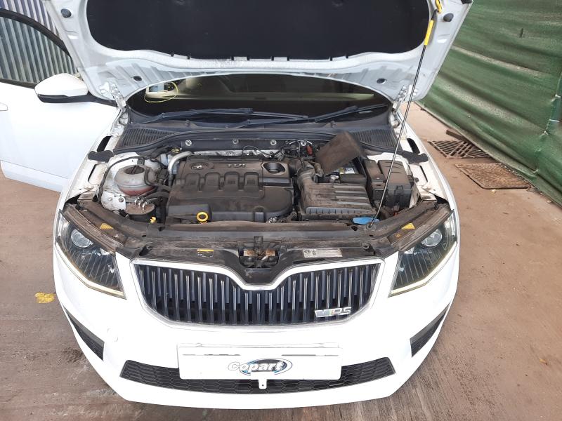 2015 SKODA OCTAVIA 2.0 TDI CR VRS 5DR