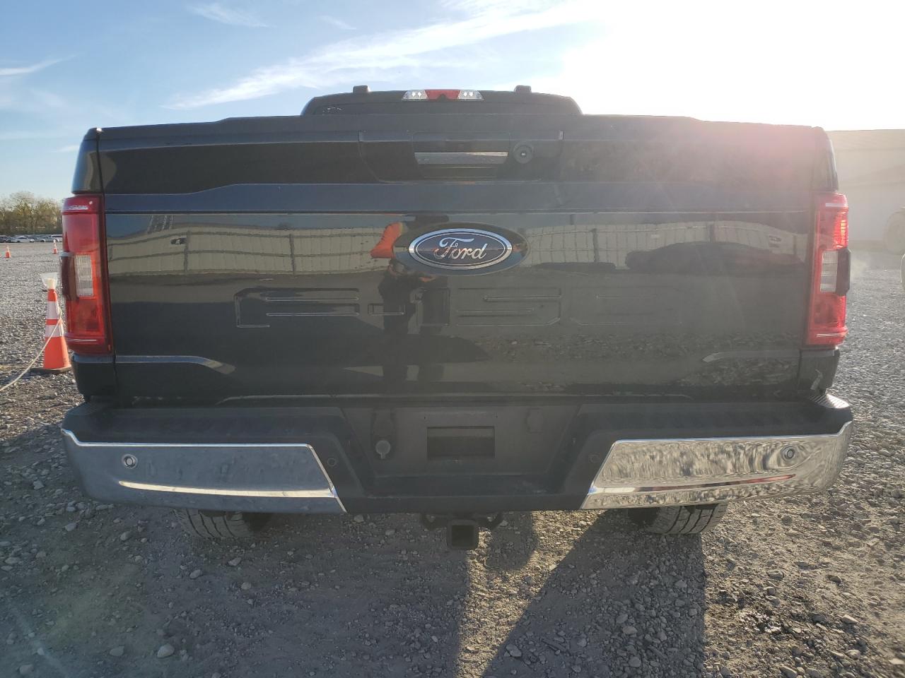 2021 Ford F150 Supercrew VIN: 1FTFW1E5XMFC24110 Lot: 89527265