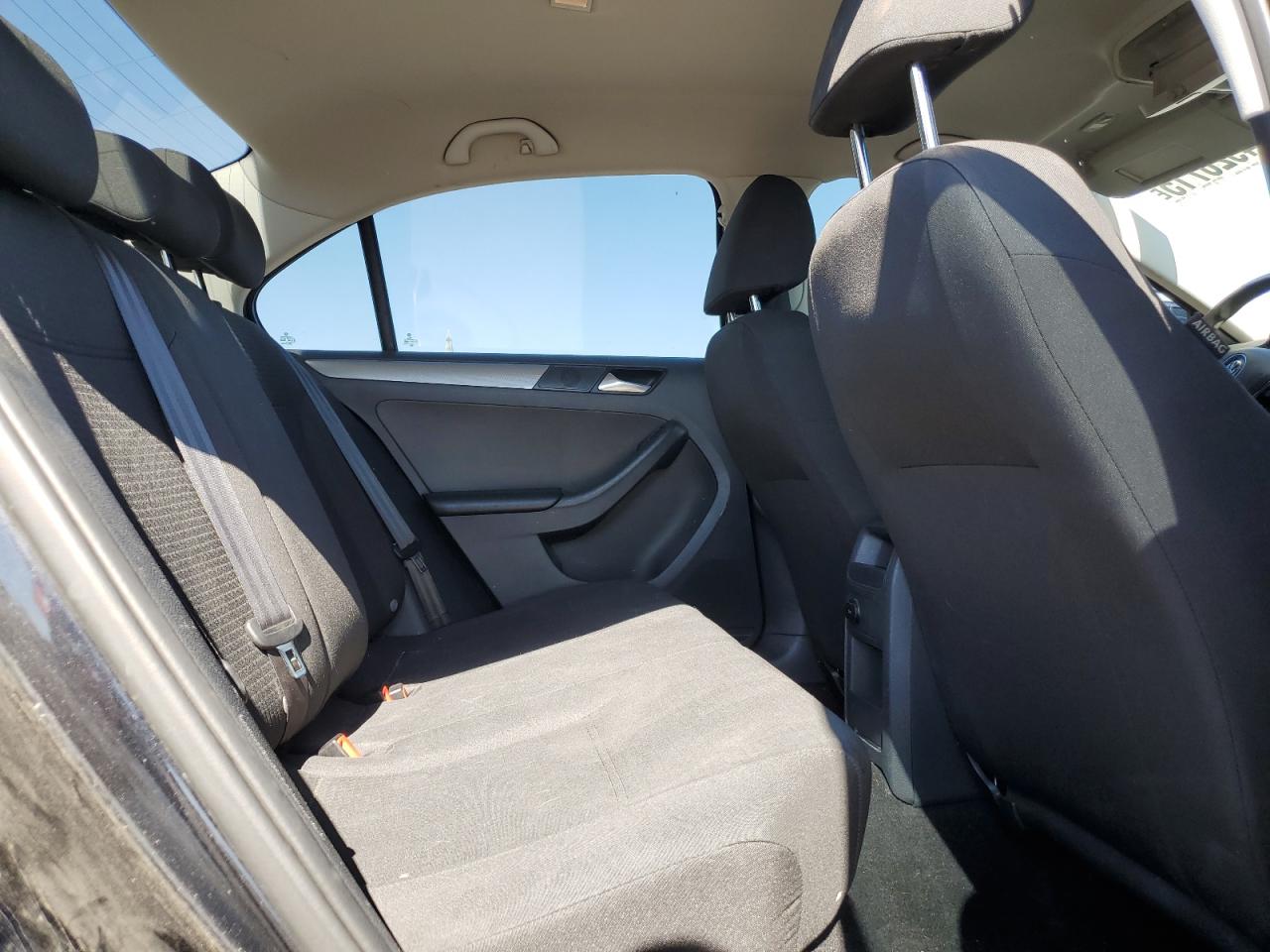 2015 Volkswagen Jetta Base VIN: 3VW2K7AJ8FM325954 Lot: 84928715