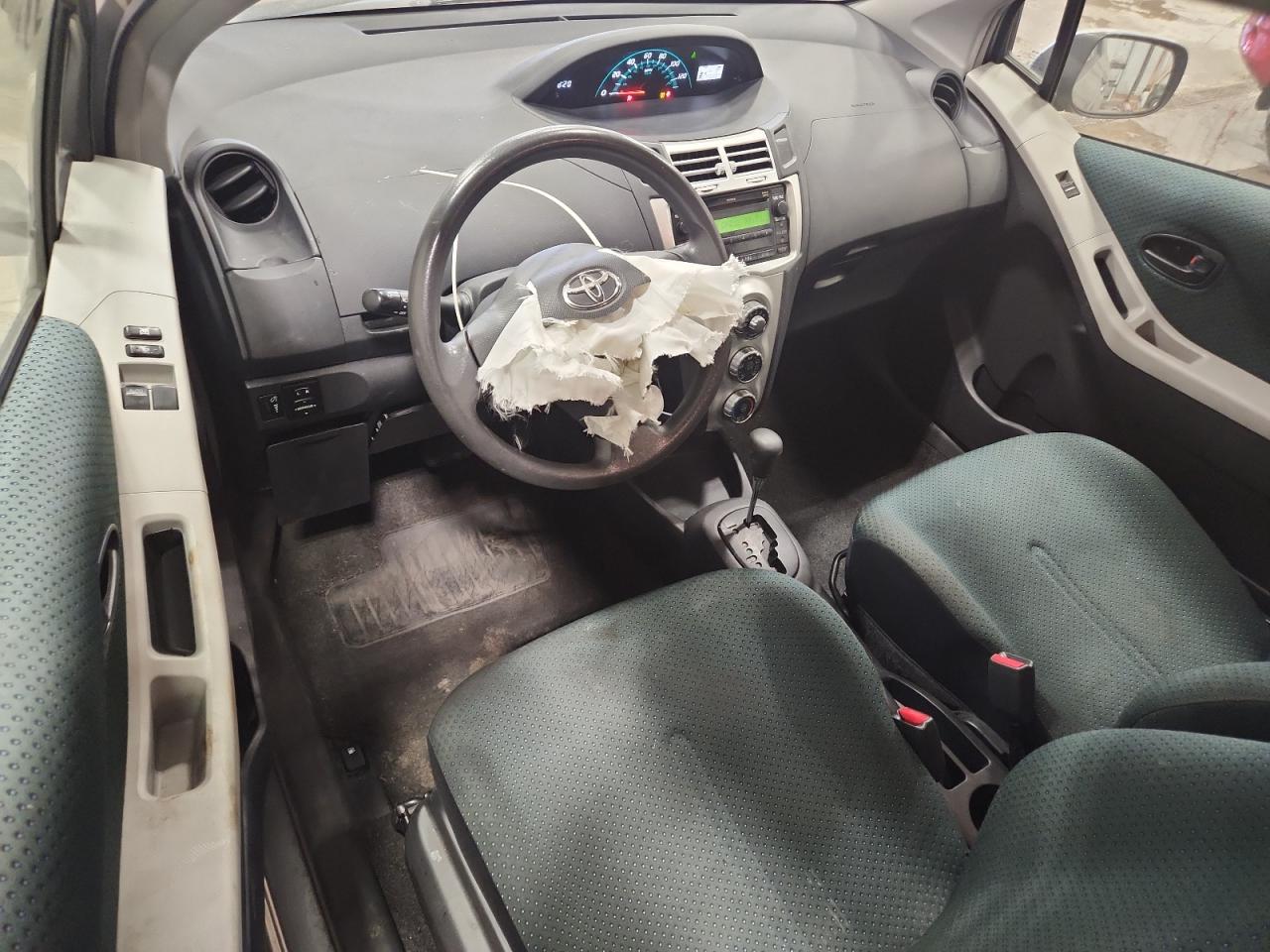 2008 Toyota Yaris VIN: JTDJT923185209222 Lot: 86218165