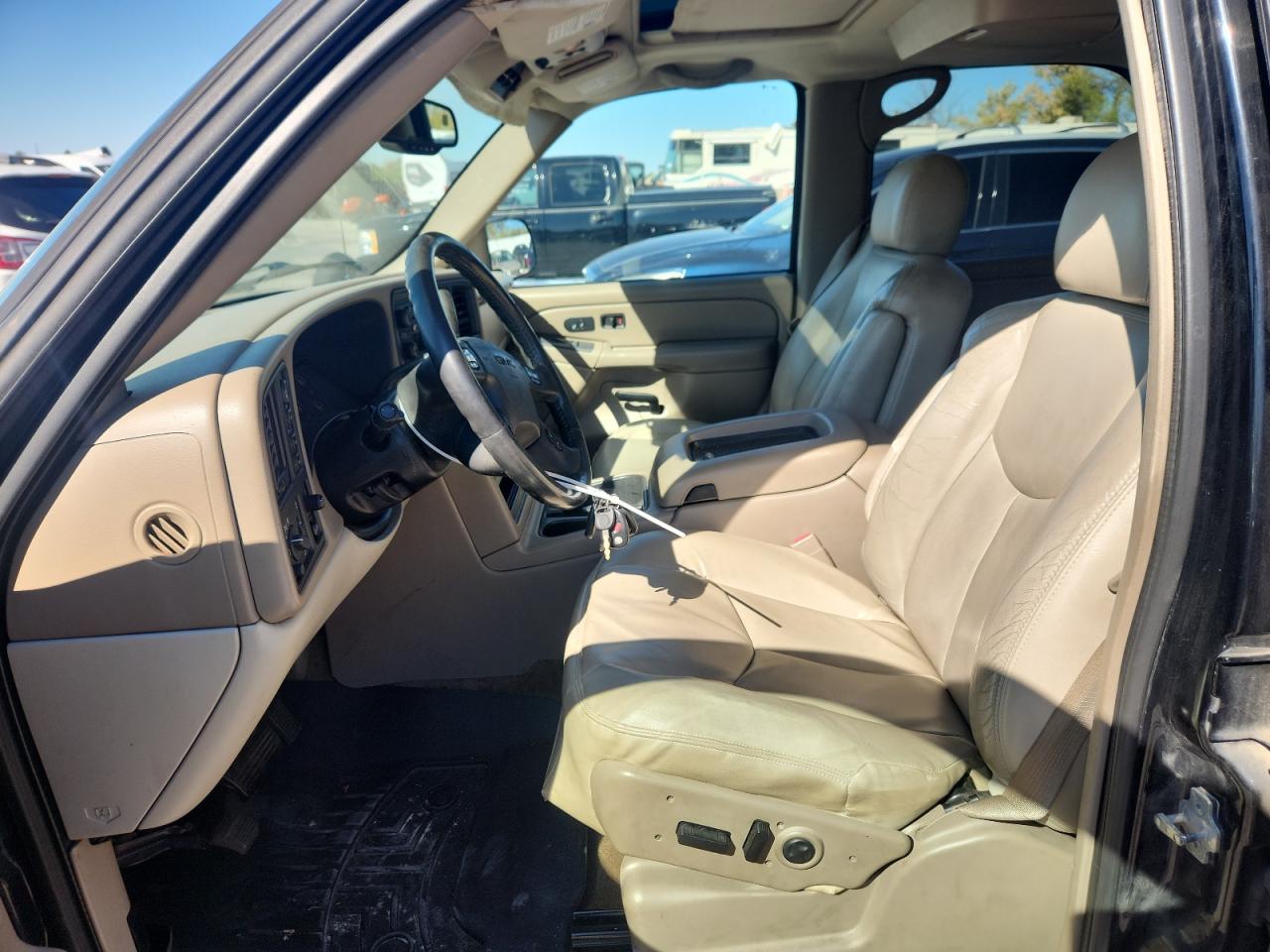 2005 GMC Yukon VIN: 1GKEK13T85J151654 Lot: 89526815