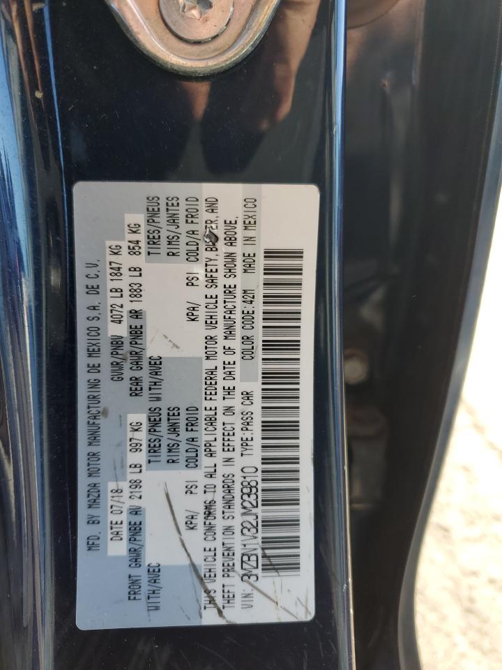 2018 Mazda 3 Touring VIN: 3MZBN1V32JM239810 Lot: 82348125