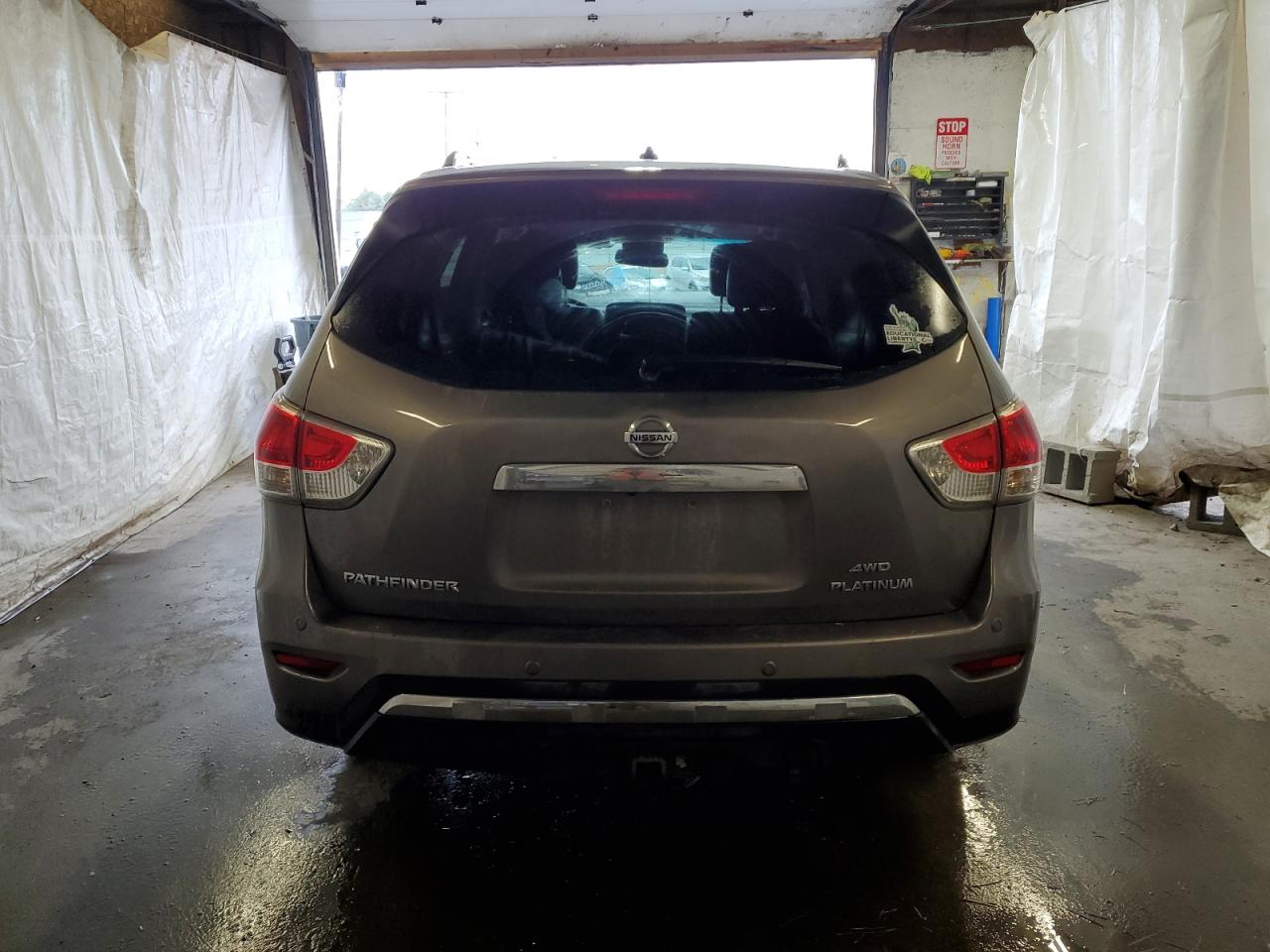 2013 Nissan Pathfinder S VIN: 5N1AR2MM9DC610806 Lot: 84698395