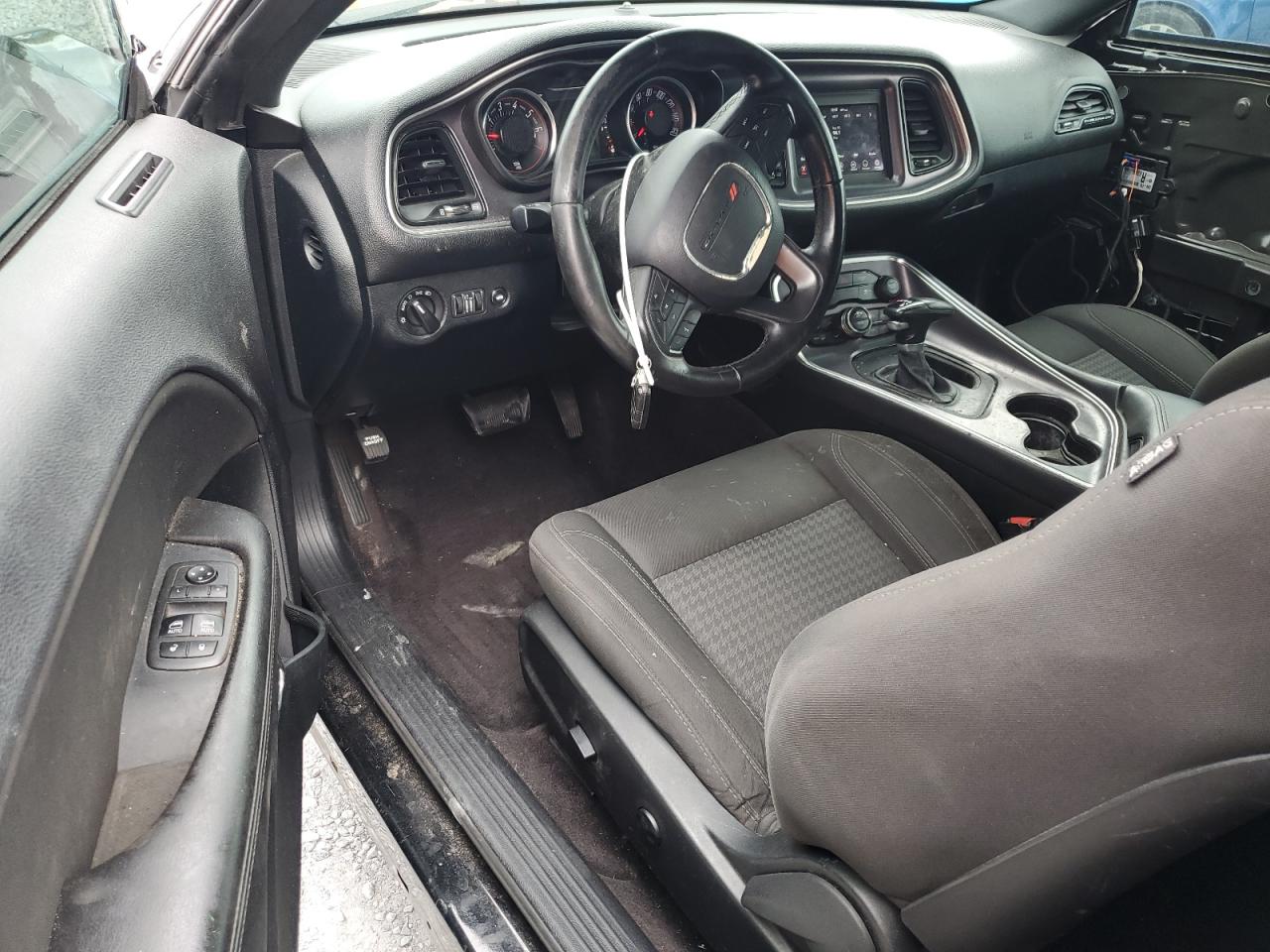2018 Dodge Challenger Sxt VIN: 2C3CDZAG0JH255587 Lot: 85949045