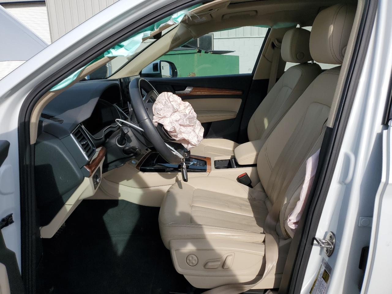 2021 Audi Q5 Premium Plus VIN: WA1BAAFY5M2099377 Lot: 84637115