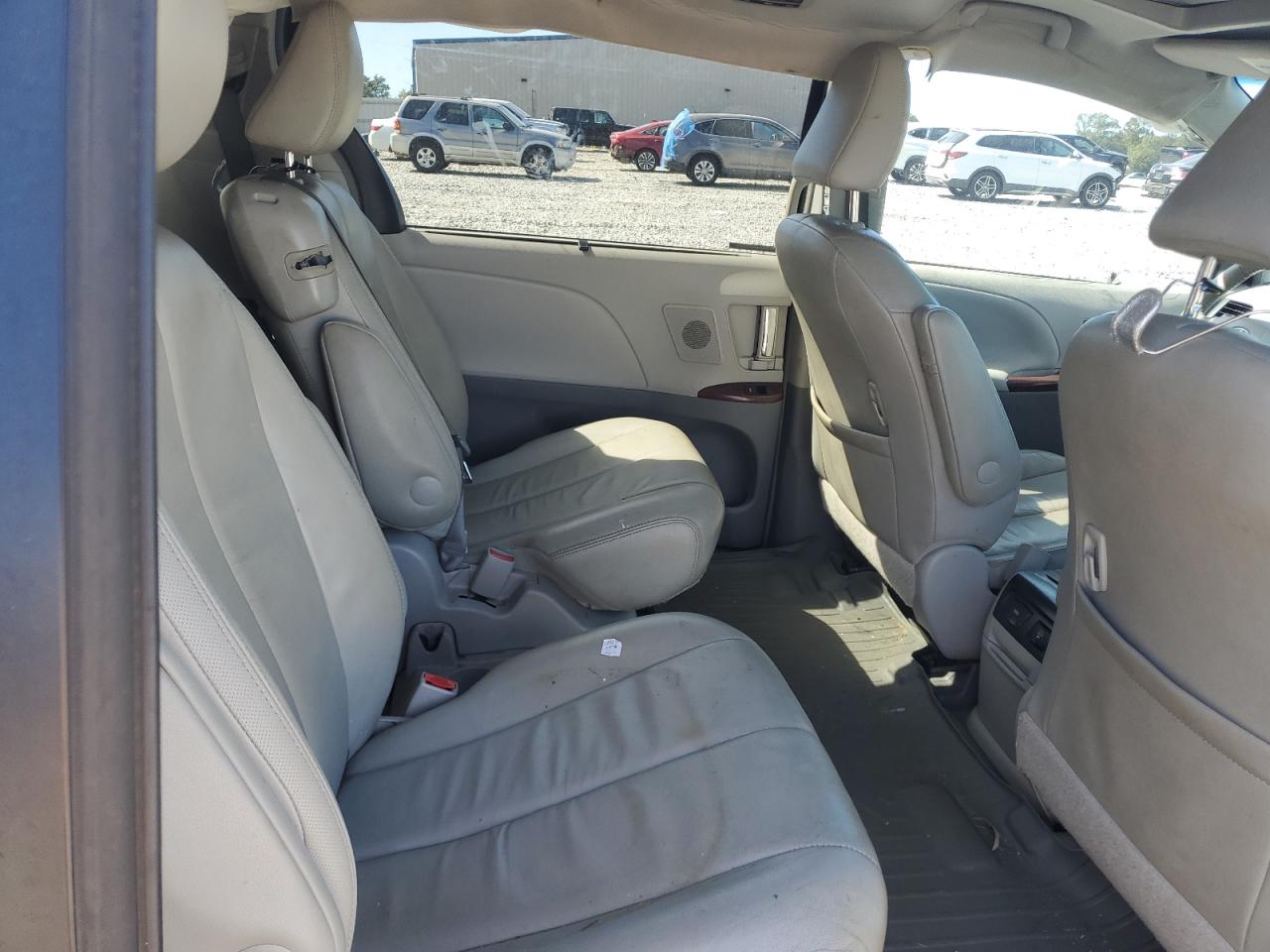 2014 Toyota Sienna Xle VIN: 5TDYK3DC4ES478266 Lot: 81906295