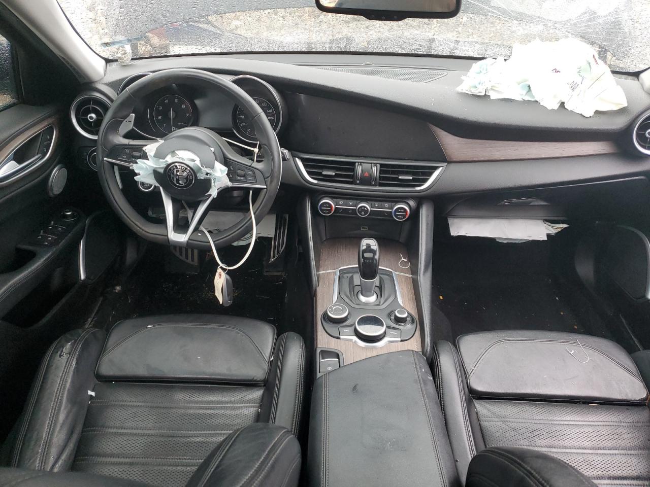 2017 Alfa Romeo Giulia Ti Q4 VIN: ZARFAEEN6H7543645 Lot: 90138785