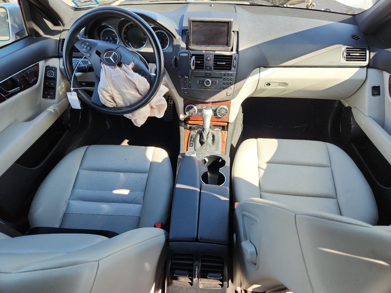 2010 Mercedes-Benz C 350 VIN: WDDGF5GB0AR112771 Lot: 89619615