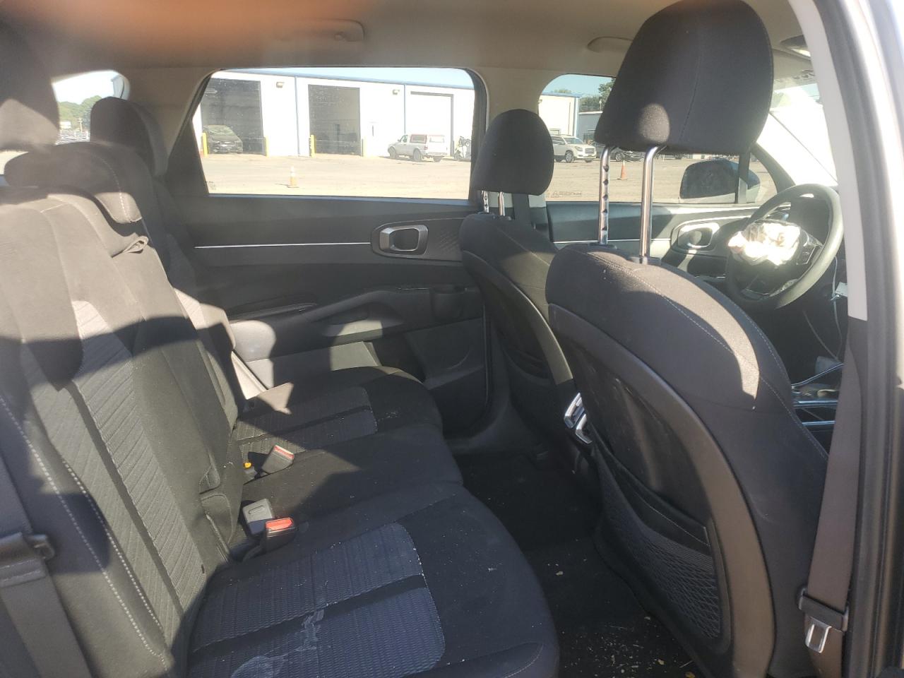 2023 Kia Sorento Lx VIN: 5XYRGDLCXPG167874 Lot: 84865195