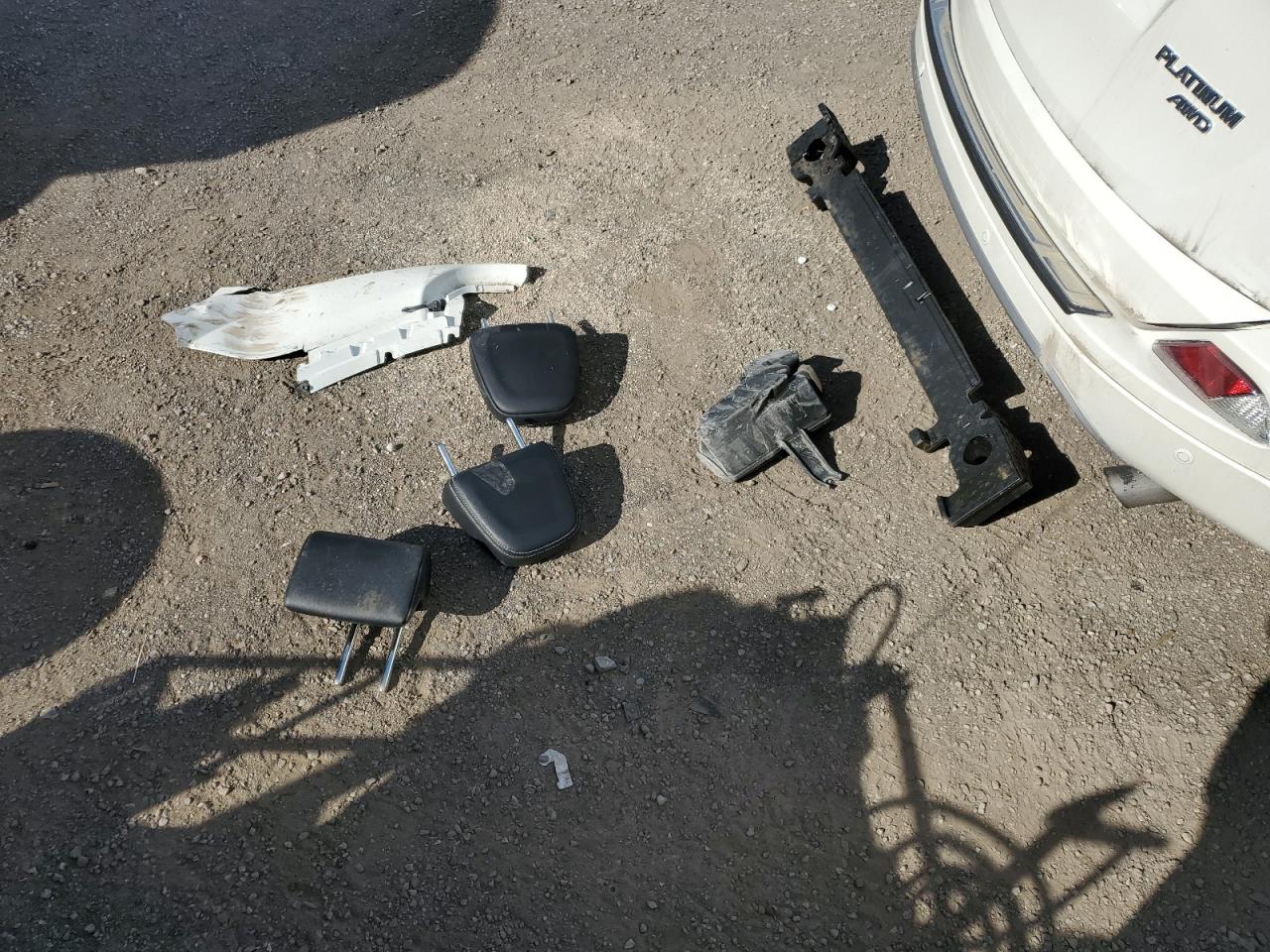 2018 Toyota Rav4 Limited VIN: 2T3DFREV3JW780033 Lot: 81625865