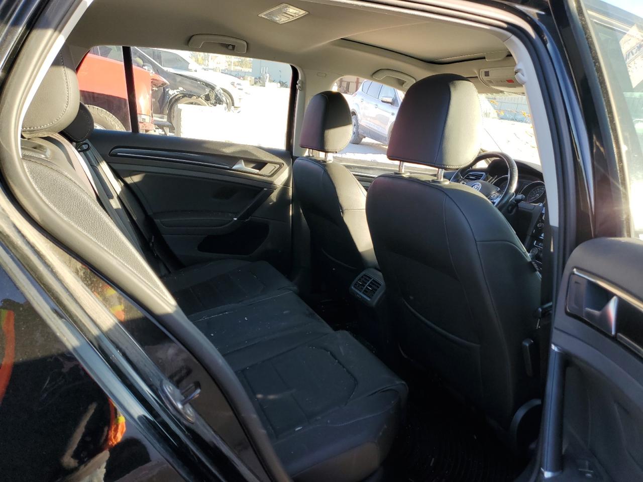 2015 Volkswagen Golf VIN: 3VW217AU7FM003870 Lot: 82676075