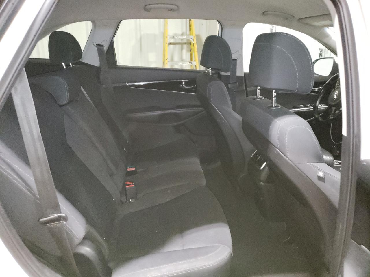 2017 Kia Sorento Lx VIN: 5XYPGDA34HG246677 Lot: 82369605