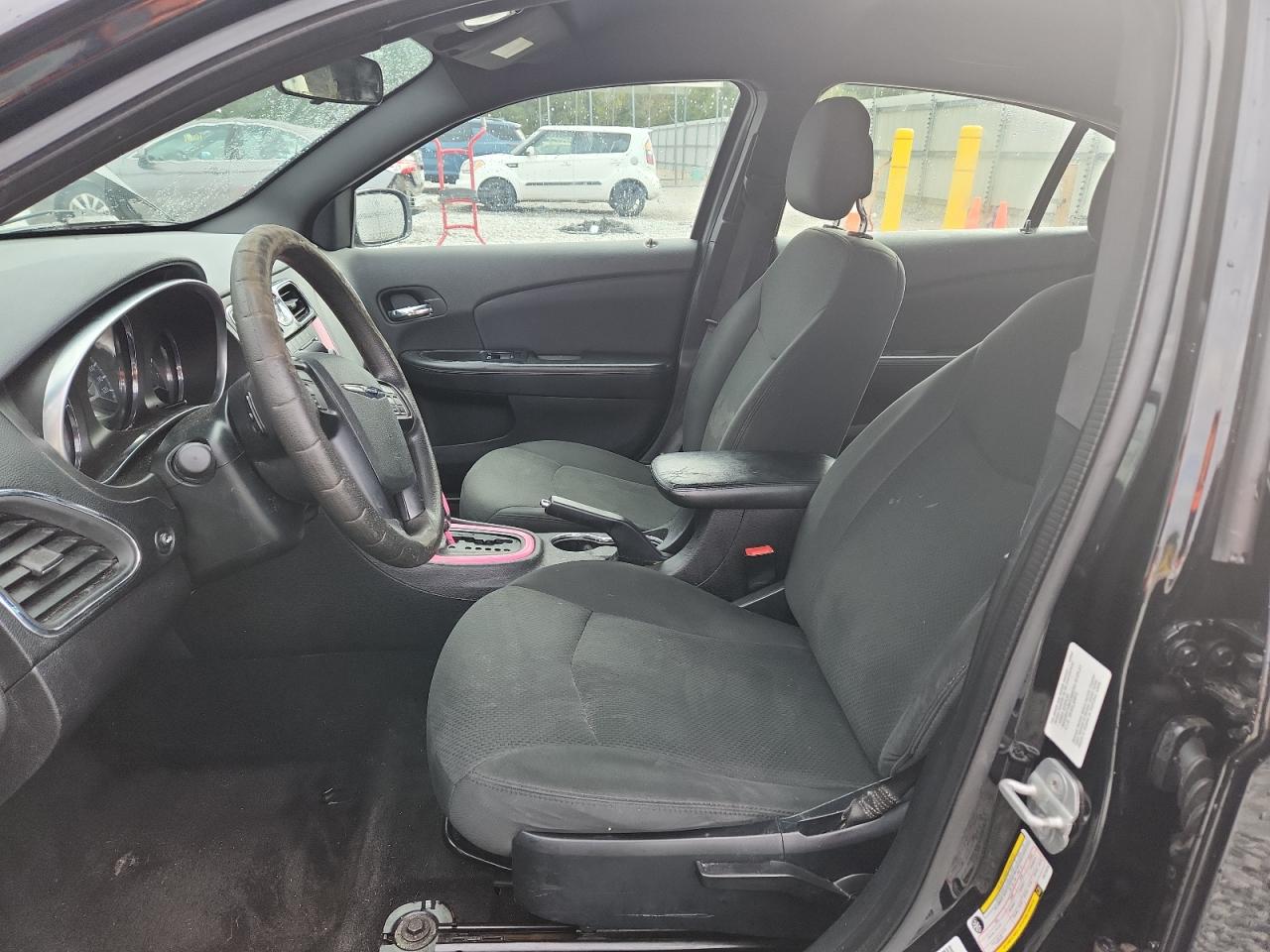 2012 Chrysler 200 Lx VIN: 1C3CCBAB2CN172378 Lot: 90896915