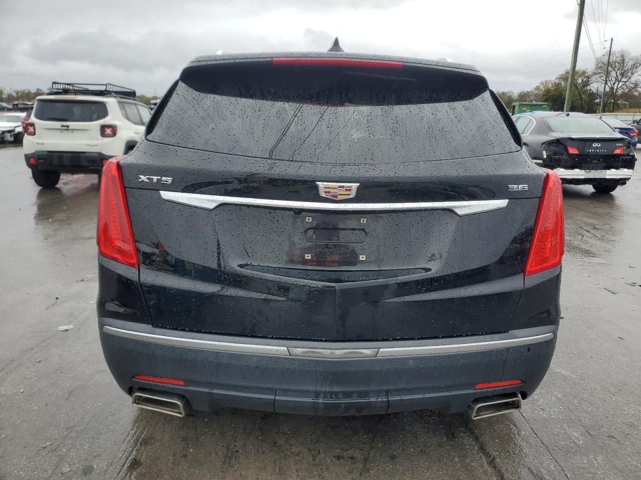 2017 Cadillac Xt5 Luxury VIN: 1GYKNBRS4HZ298063 Lot: 90467925
