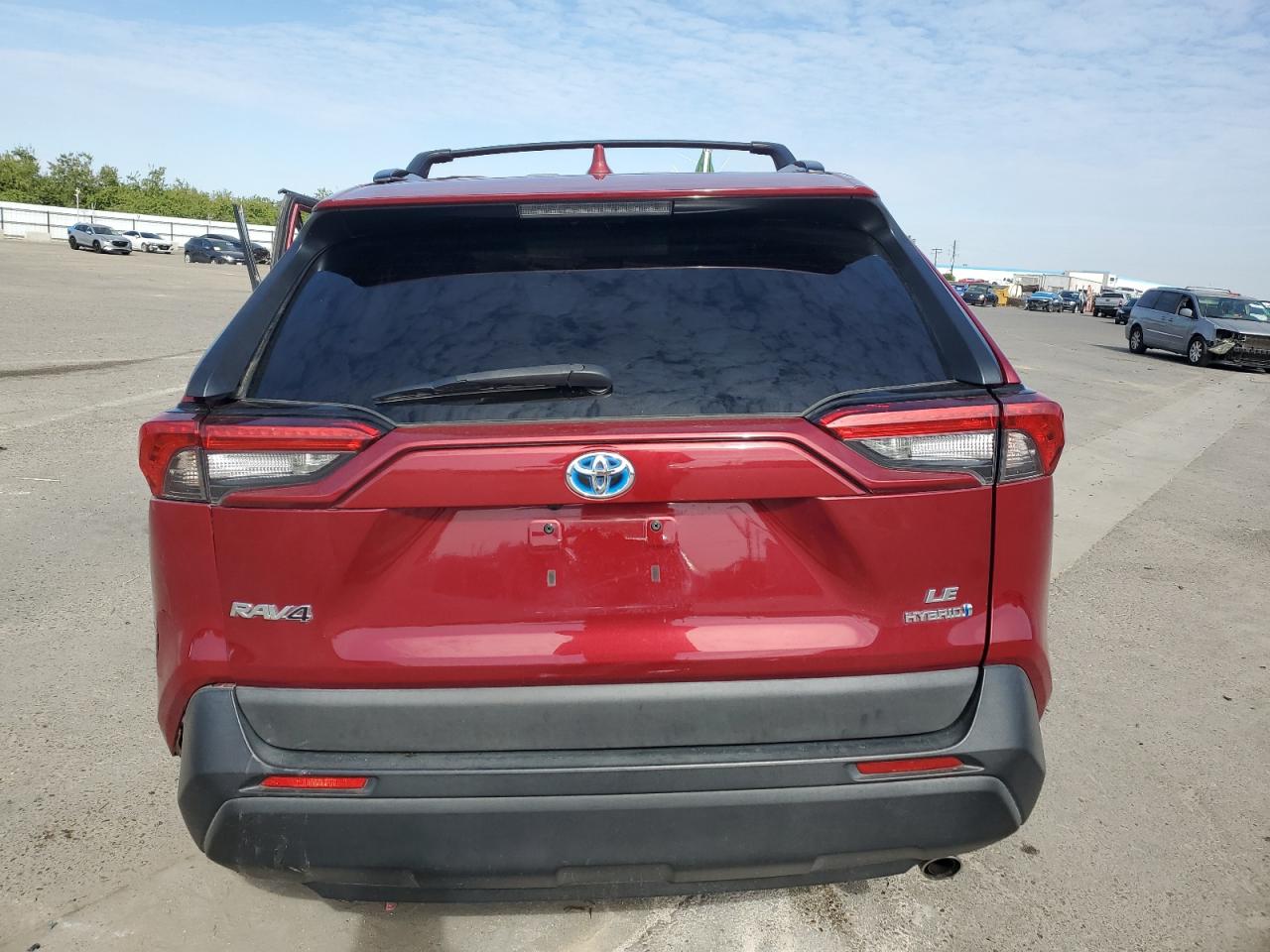 2020 Toyota Rav4 Le VIN: 2T3MWRFV9LW052220 Lot: 81958625