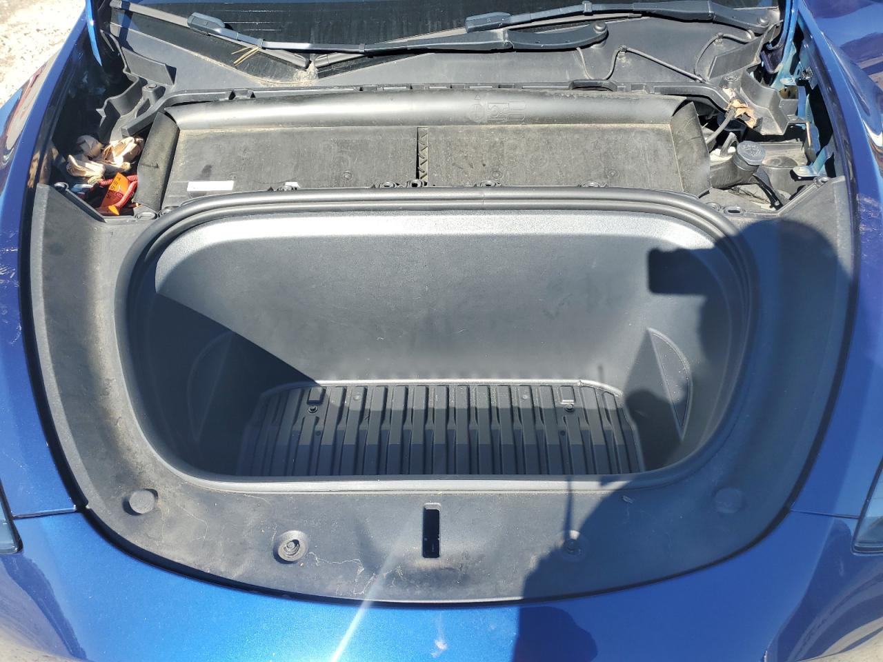 2023 Tesla Model Y VIN: 7SAYGDEE5PF851493 Lot: 87118245