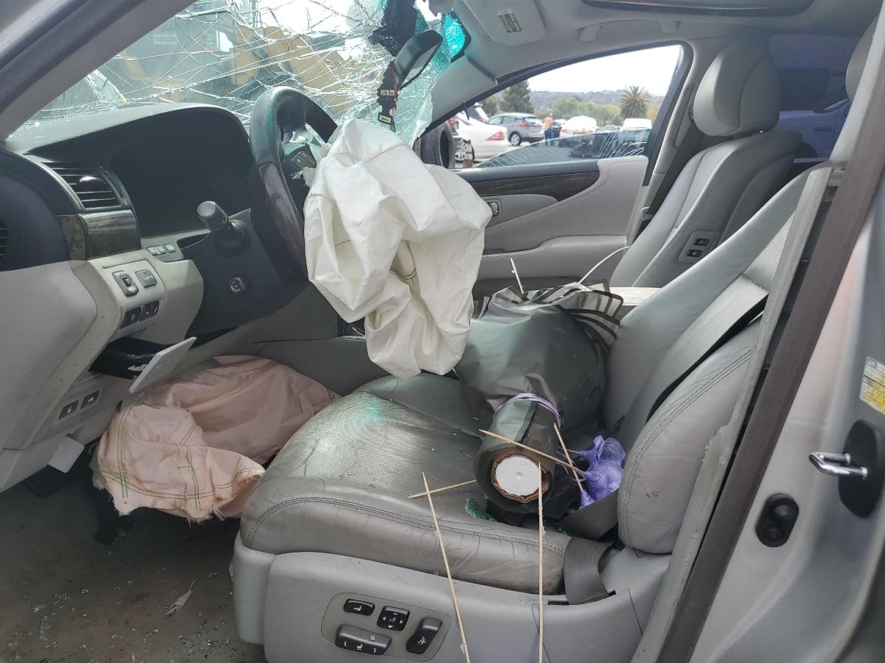 2008 Lexus Ls 460 VIN: JTHBL46F585055642 Lot: 81471115