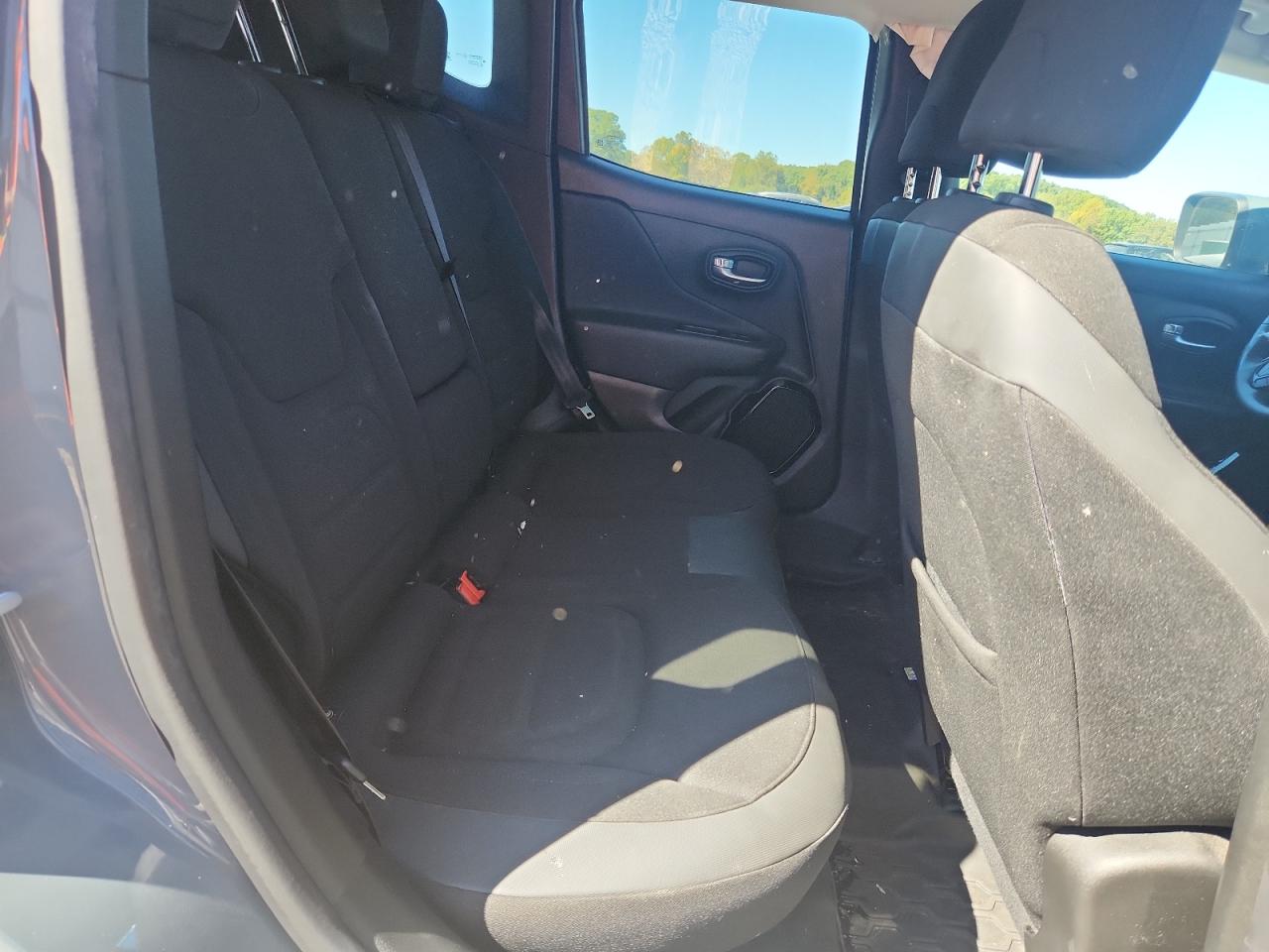 2017 Jeep Renegade Latitude VIN: ZACCJBBB8HPF94525 Lot: 82455485