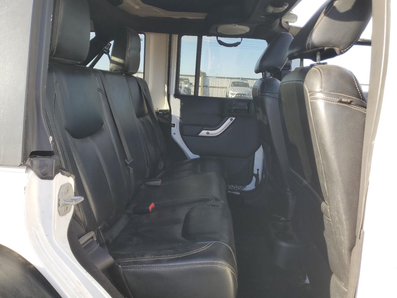 2013 Jeep Wrangler Unlimited Sahara VIN: 1C4HJWEG4DL555322 Lot: 82407415