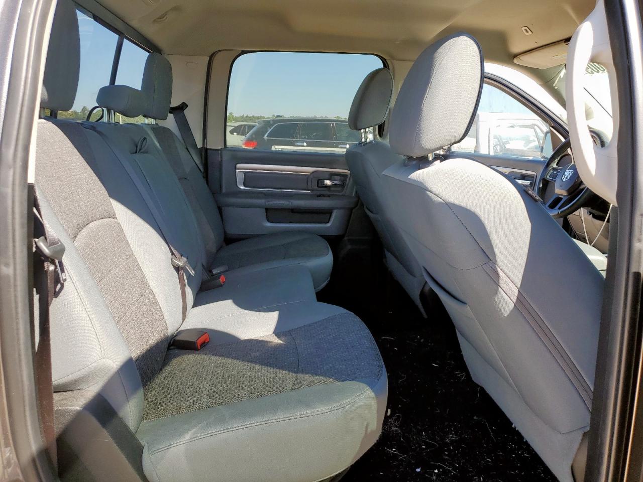 2017 Ram 1500 Slt VIN: 3C6RR6LT2HG637122 Lot: 86101005