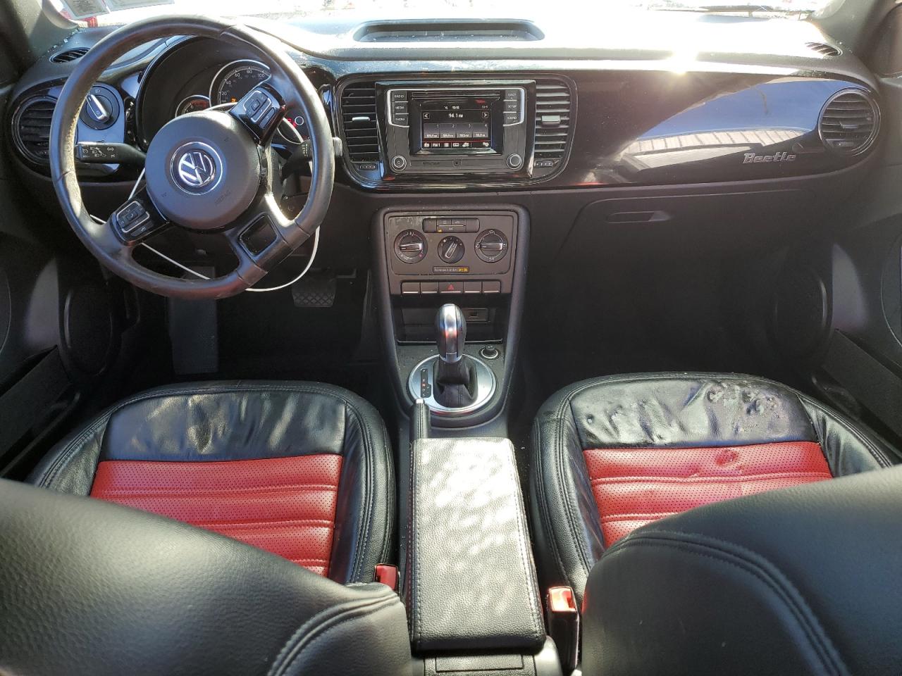 2019 Volkswagen Beetle S VIN: 3VWFD7AT8KM701494 Lot: 90336075