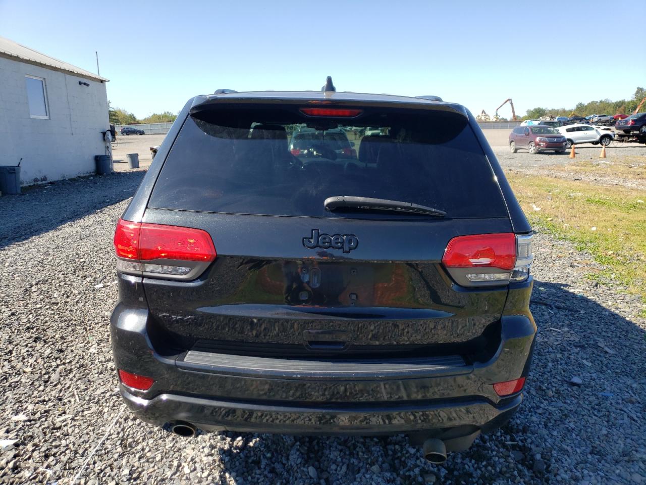 2015 Jeep Grand Cherokee Laredo VIN: 1C4RJFAGXFC675641 Lot: 84728065