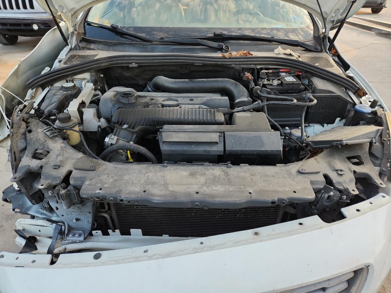 2012 Volvo S60 T5 VIN: YV1622FSXC2126989 Lot: 84794365