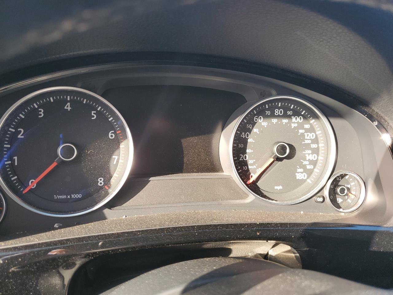 2014 Volkswagen Touareg V6 VIN: WVGEF9BP2ED010575 Lot: 85514155