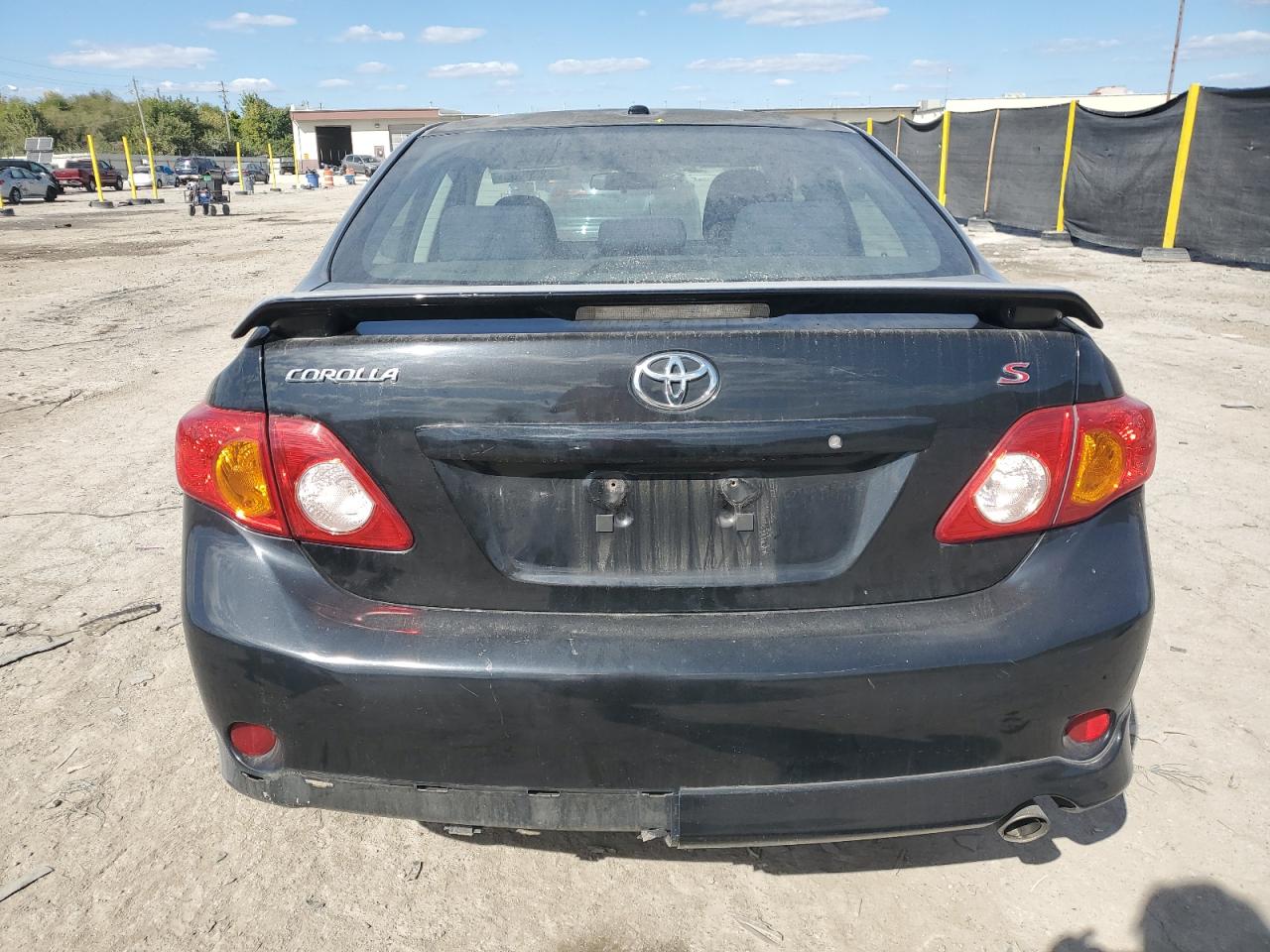2010 Toyota Corolla Base VIN: 1NXBU4EE0AZ366880 Lot: 82290905
