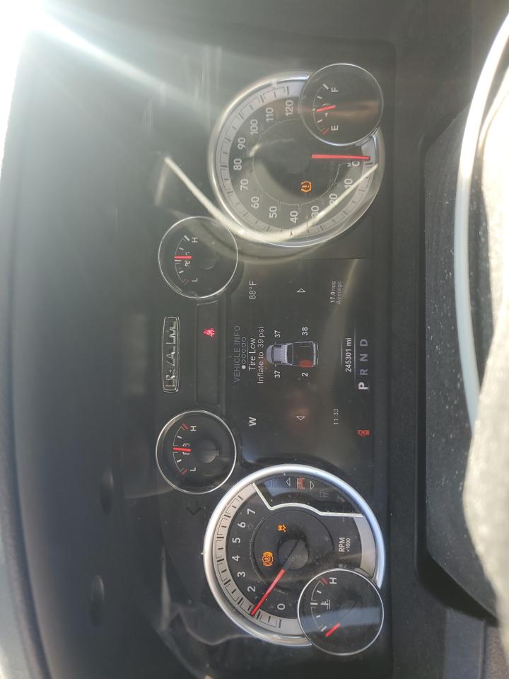 2015 Ram 1500 Laramie VIN: 1C6RR7NT5FS730886 Lot: 82410115