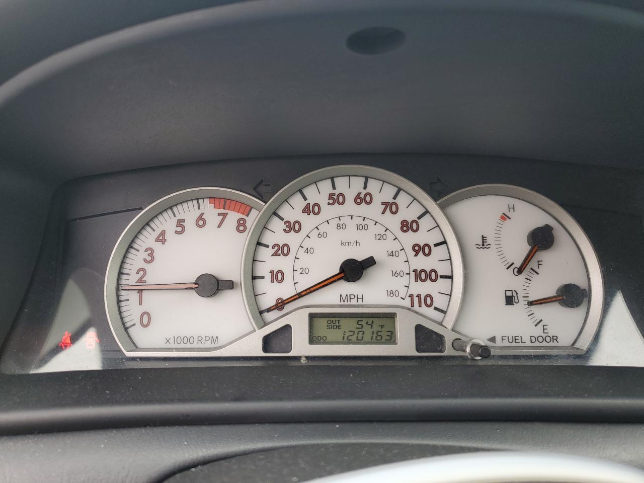 2005 Toyota Corolla Ce VIN: 2T1BR32E25C360702 Lot: 85825335