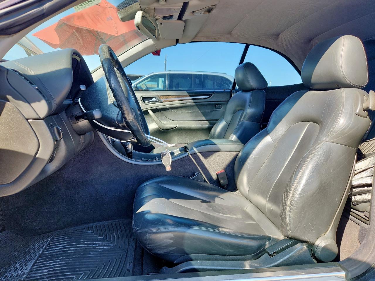 2002 Mercedes-Benz Clk 55 Amg VIN: WDBLK74G92T111587 Lot: 86278375