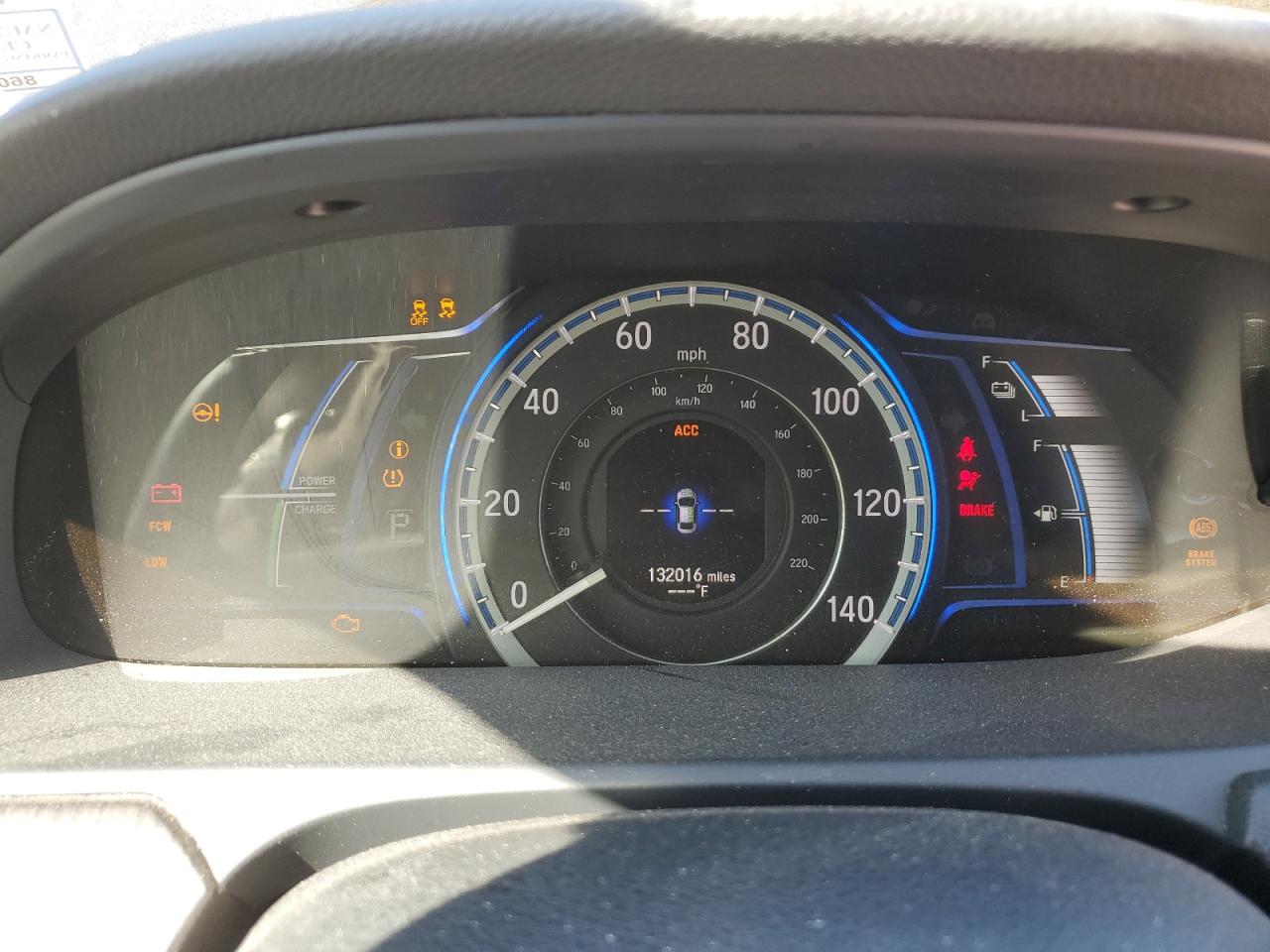 2015 Honda Accord Touring Hybrid VIN: 1HGCR6F74FA003904 Lot: 82199665