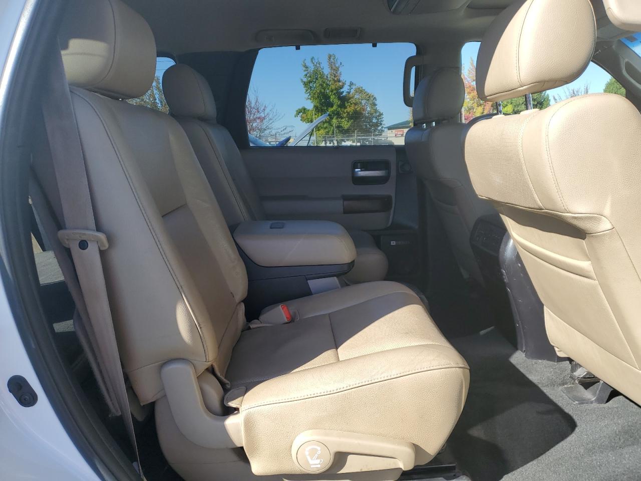 2014 Toyota Sequoia Platinum VIN: 5TDDY5G13ES093803 Lot: 82278775