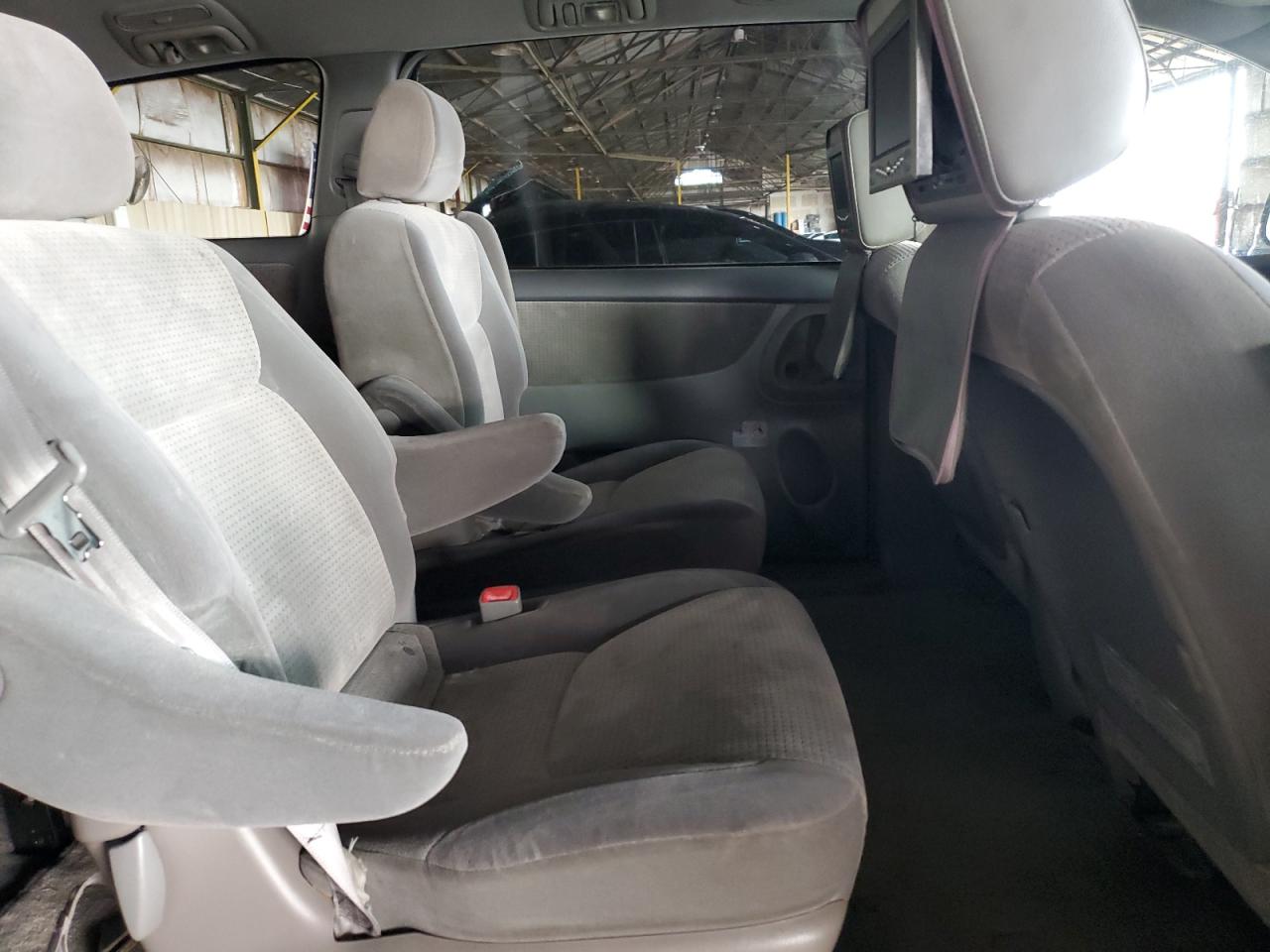 2006 Toyota Sienna Ce VIN: 5TDZA23CX6S562001 Lot: 84390375