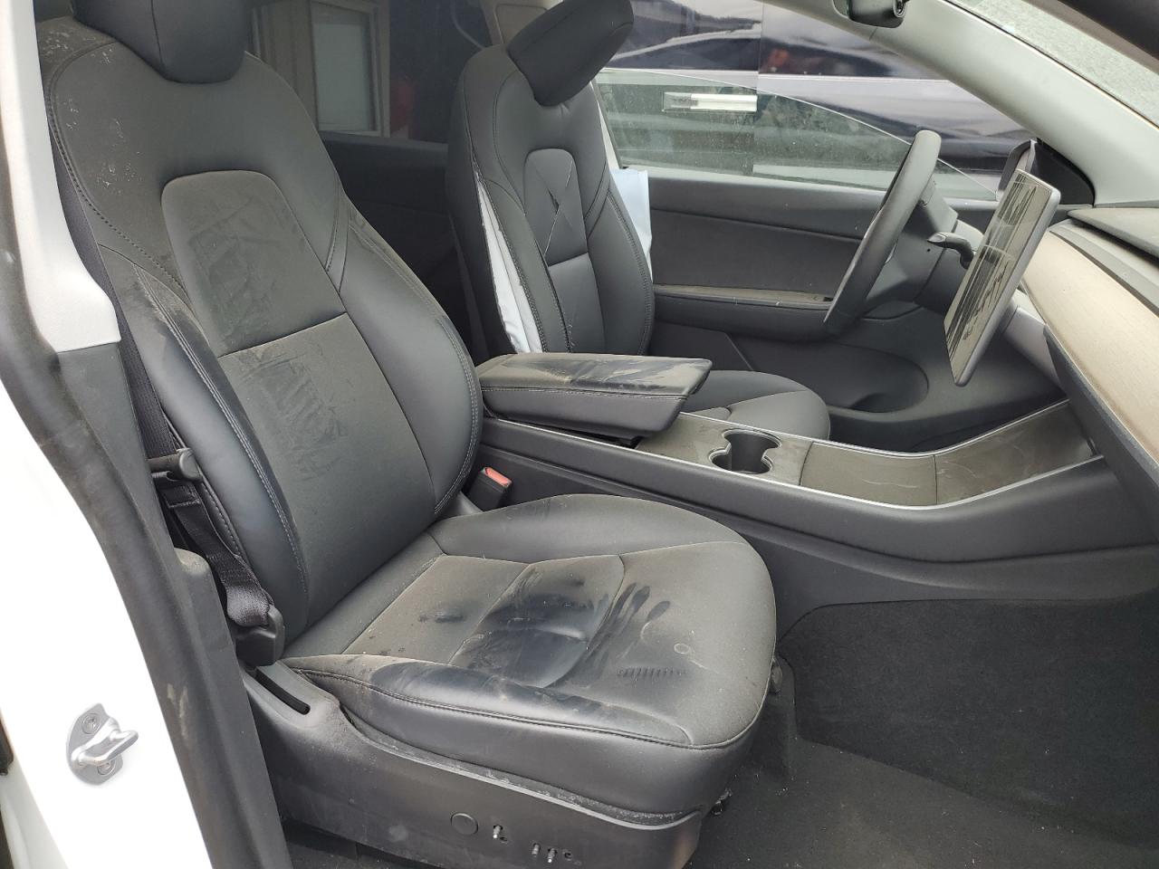 2020 Tesla Model Y VIN: 5YJYGDEE1LF034996 Lot: 86074085