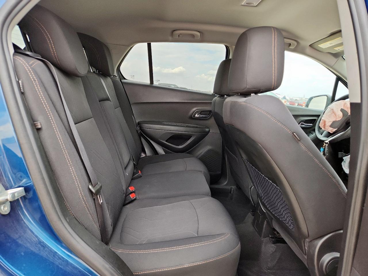 2020 Chevrolet Trax 1Lt VIN: 3GNCJLSB4LL323377 Lot: 82332135