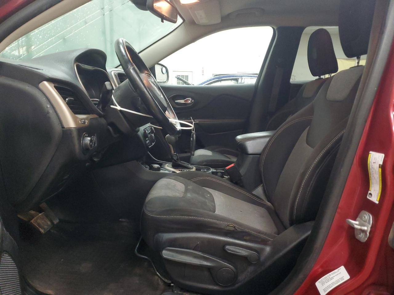 2014 Jeep Cherokee Latitude VIN: 1C4PJMCS2EW198035 Lot: 90520615